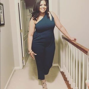 Off shoulder Express sleeveless Jumpsuit